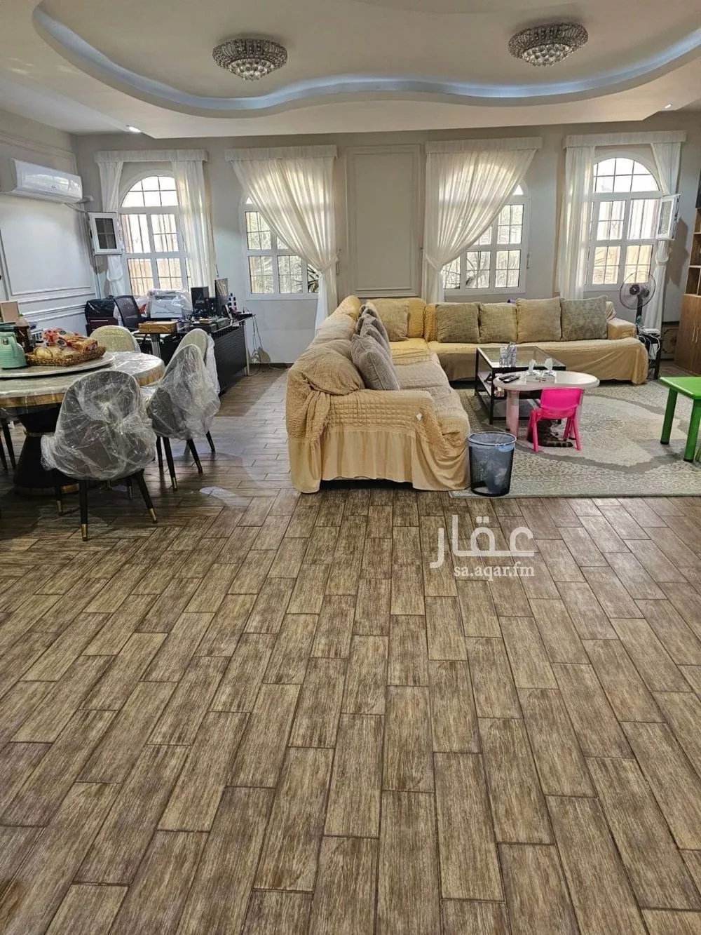 فيلا 6 غرف في الخليج 5