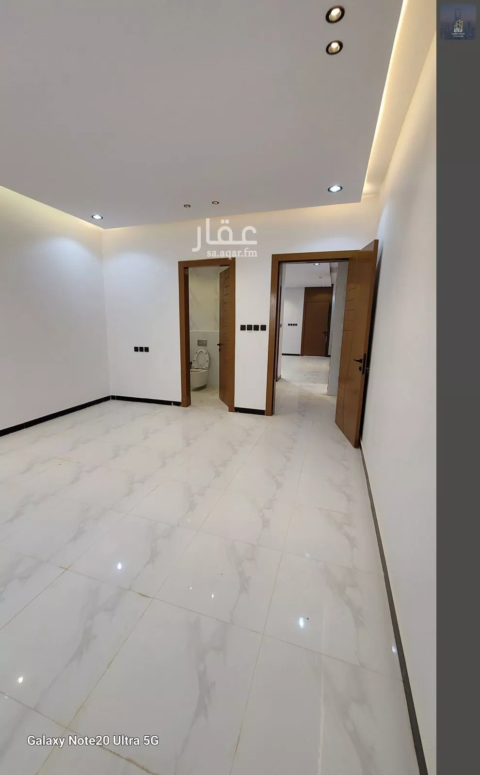 شقة 3 غرف في الجنادرية 1