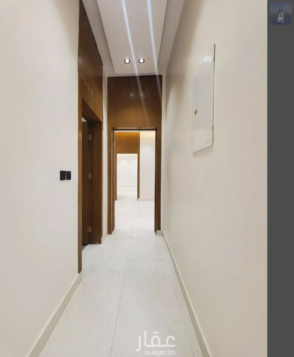 6 bedroom villa in Al Janadriyah 5