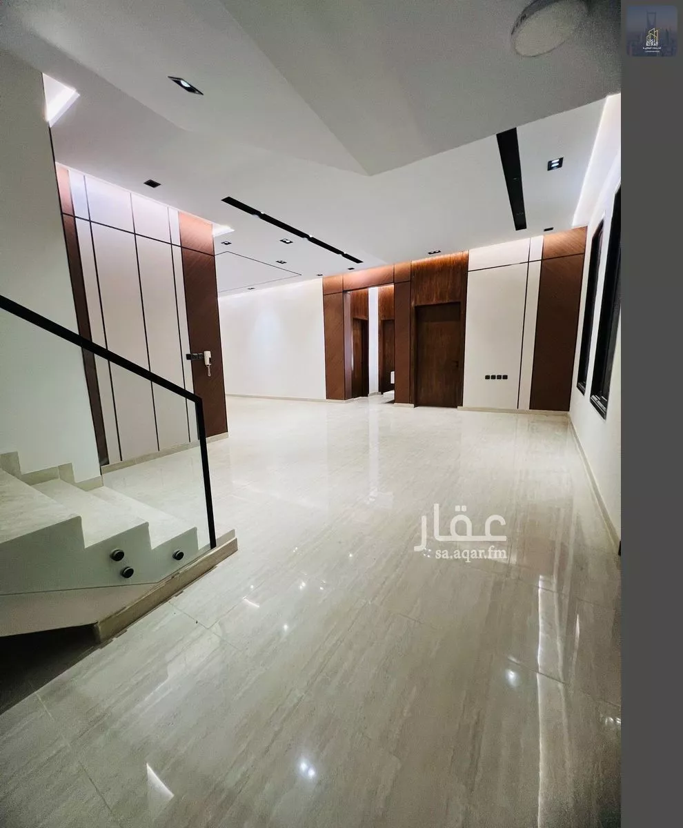 فيلا 7 غرف في الجنادرية 1