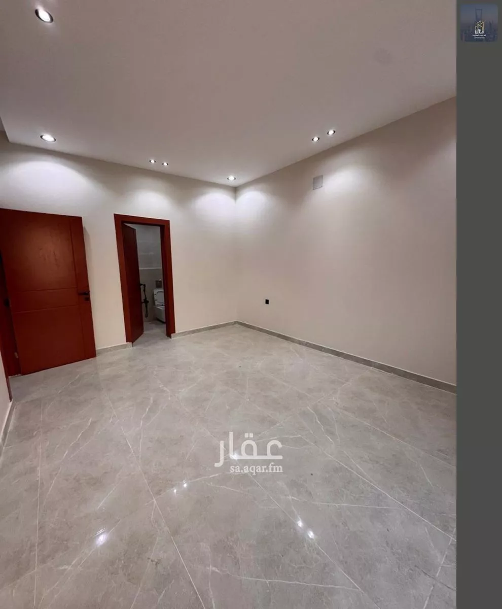 شقة 8 غرف في الجنادرية 5