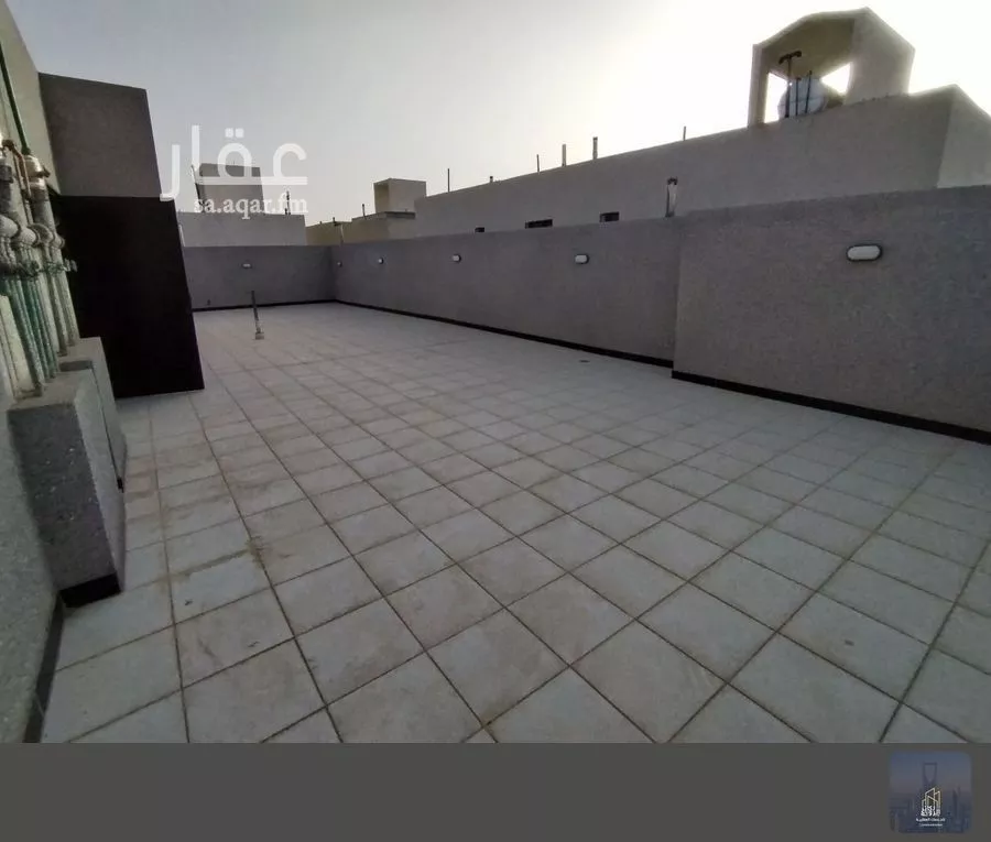 دوبلكس 6 غرف في النظيم 5