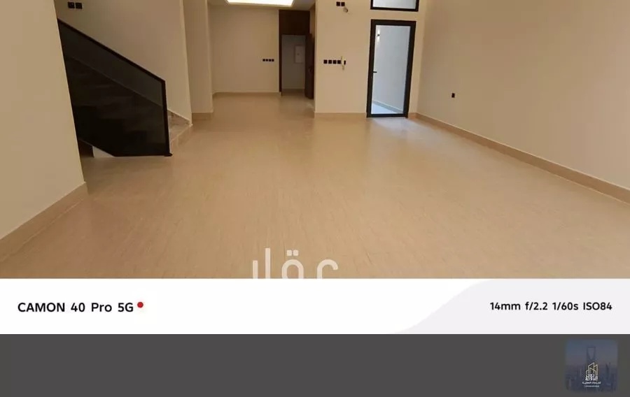 فيلا 4 غرف في ديراب 3