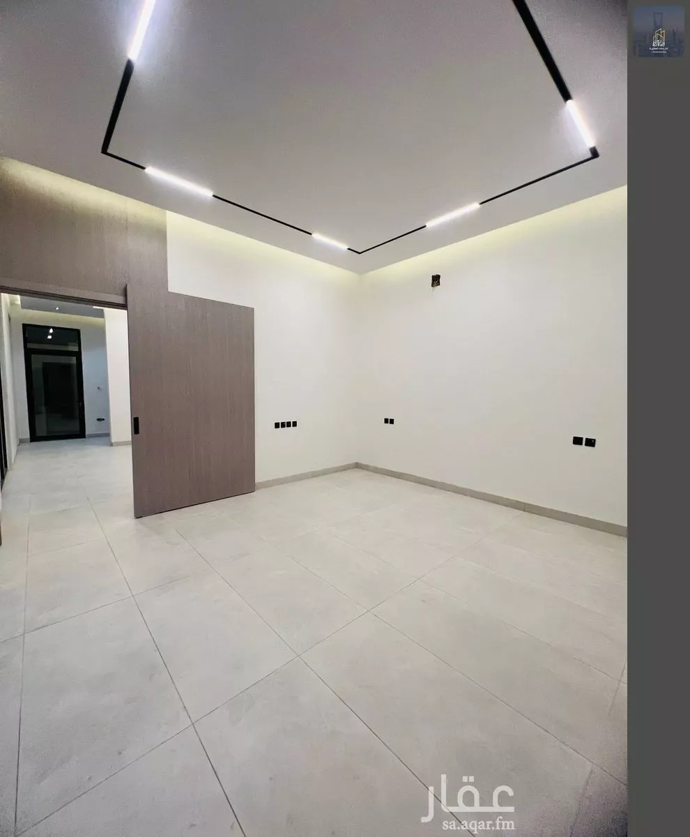 6 bedroom duplex in Al Janadriyah 5