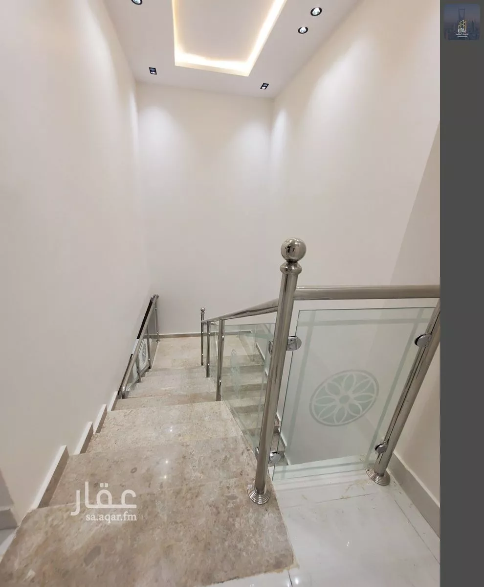 فيلا 6 غرف في الجنادرية 5