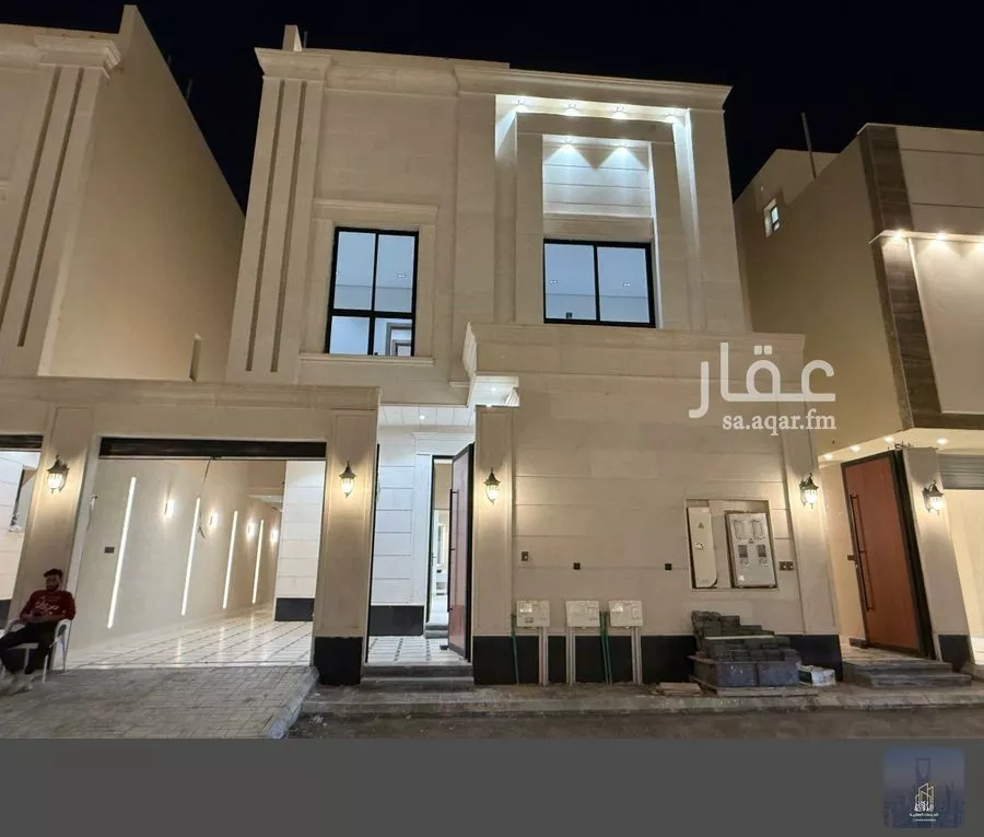 فيلا 5 غرف في الجنادرية 1