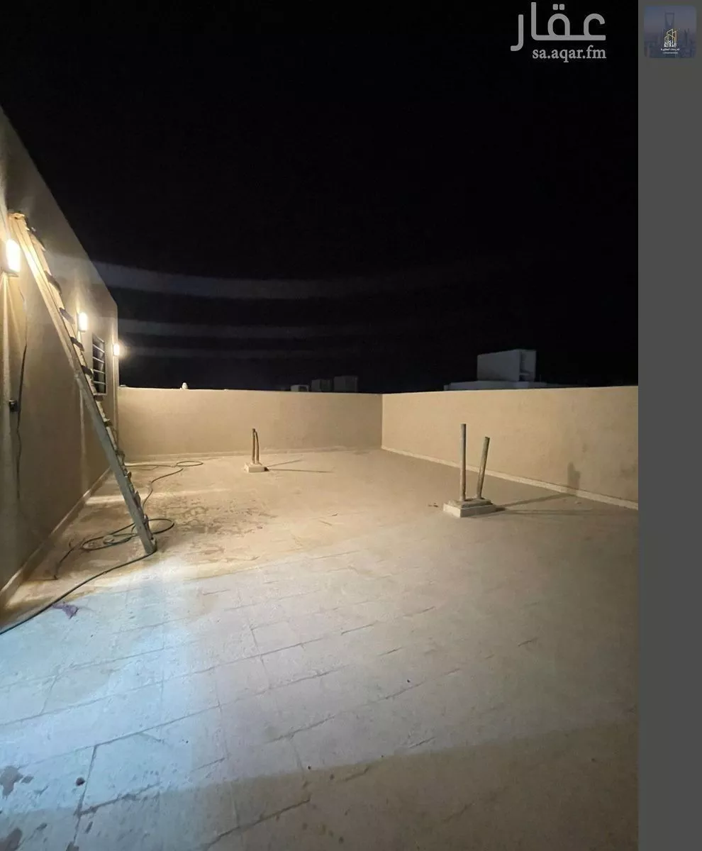 3 bedroom floor in Al Janadriyah 1