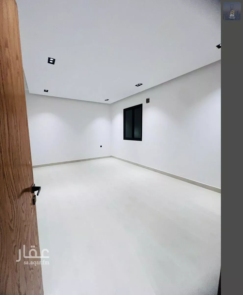 5 bedroom floor in Al Janadriyah 5