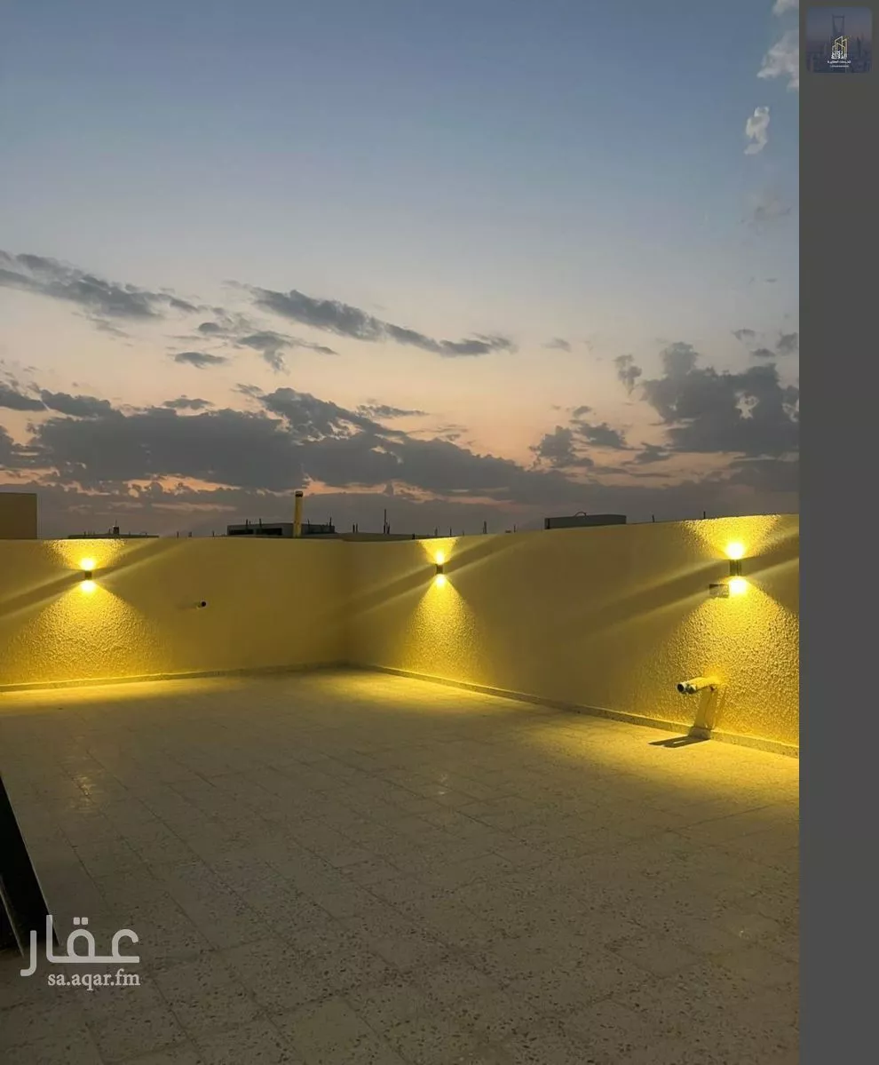 3 bedroom floor in Al Janadriyah 1