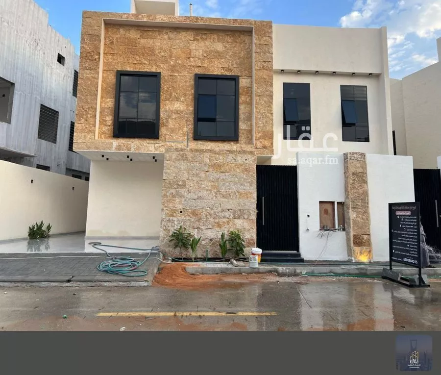 3 bedroom floor in Al Janadriyah 2