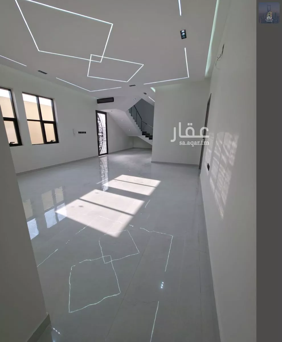 شقة 5 غرف في النظيم 4