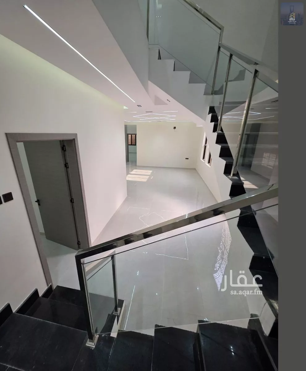 شقة 5 غرف في النظيم 3