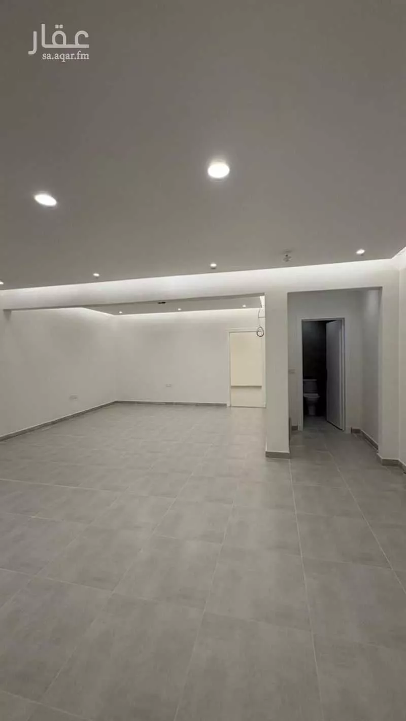 مكتب 1350 م² في ظهرة نمار 1