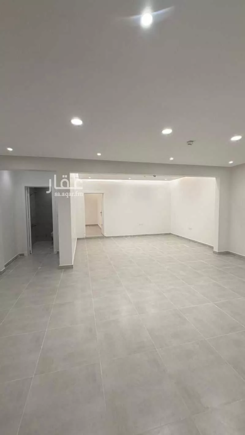 17 bedroom office in Dhahrat Namar, Riyadh 6