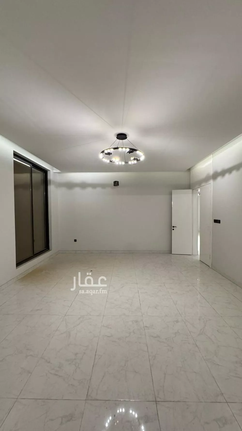 4 bedroom villa in Al Amwaj, Eastern Province 8