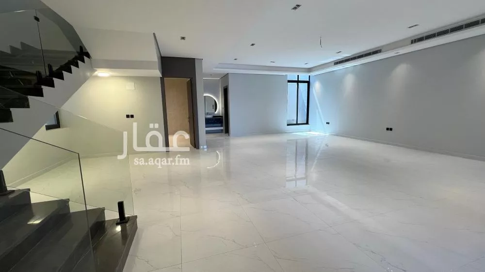5 bedroom villa in As Saif, Eastern Province 8