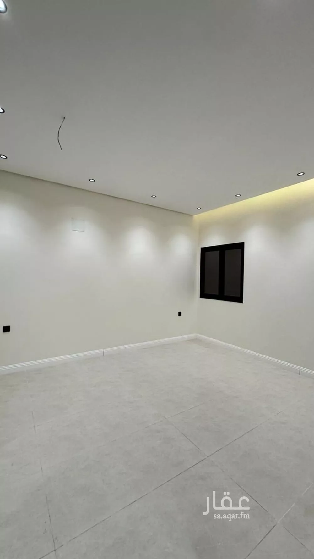 فيلا 6 غرف في السيف 5