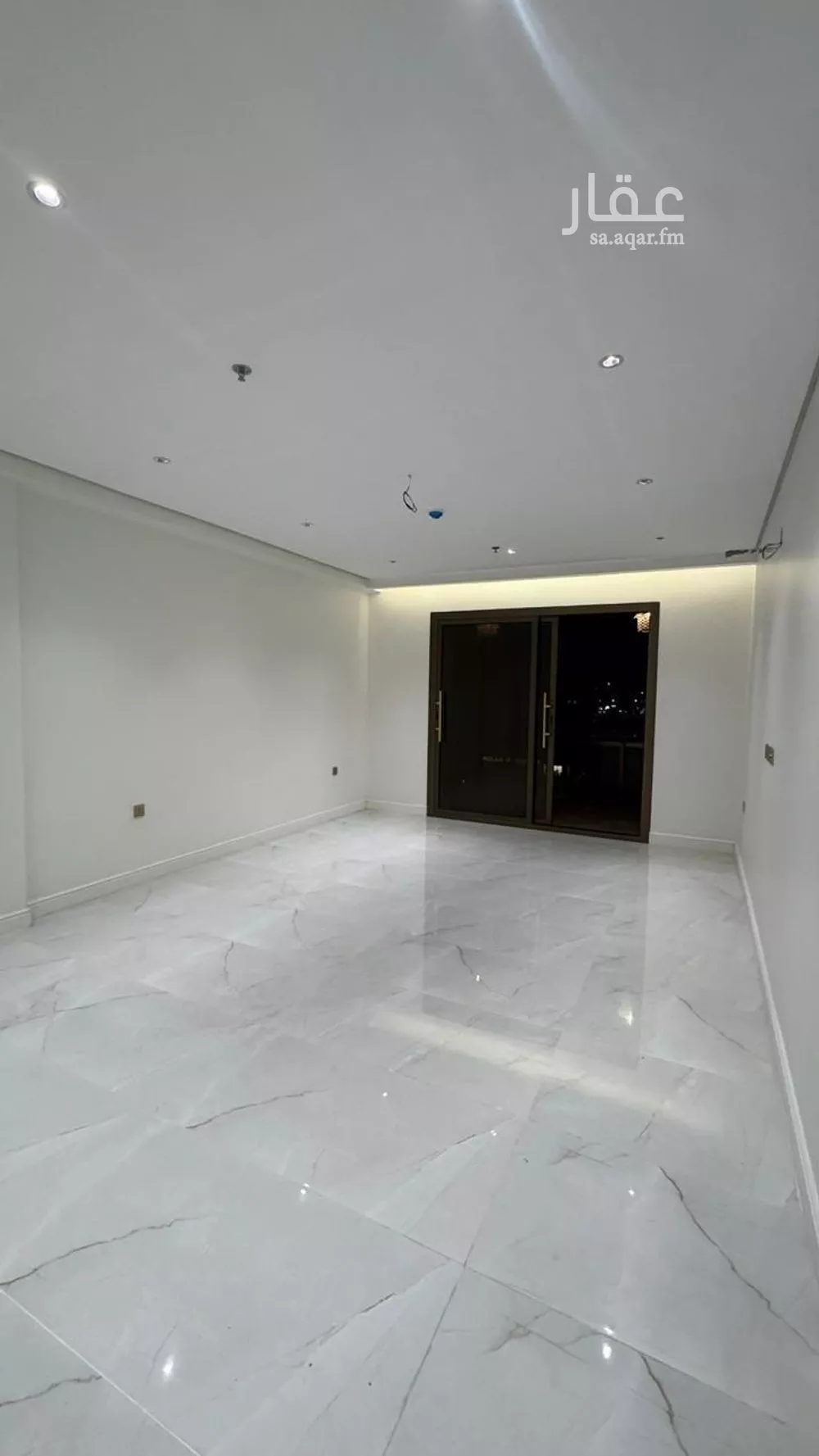 شقة 3 غرف في الخور 5