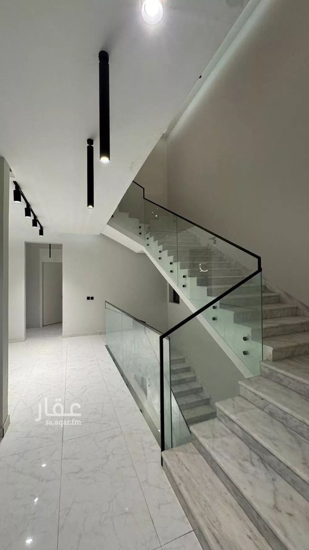 4 bedroom villa in Al Amwaj, Eastern Province 11