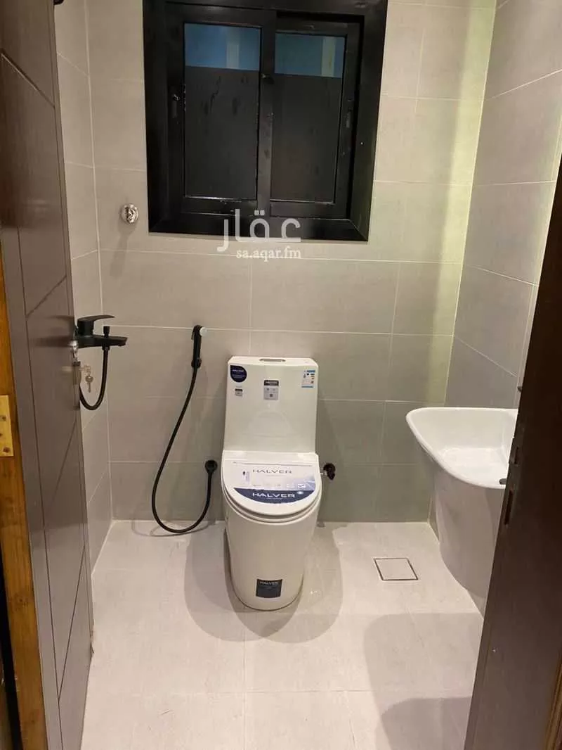 3 bedroom apartment in Al Nahda 4