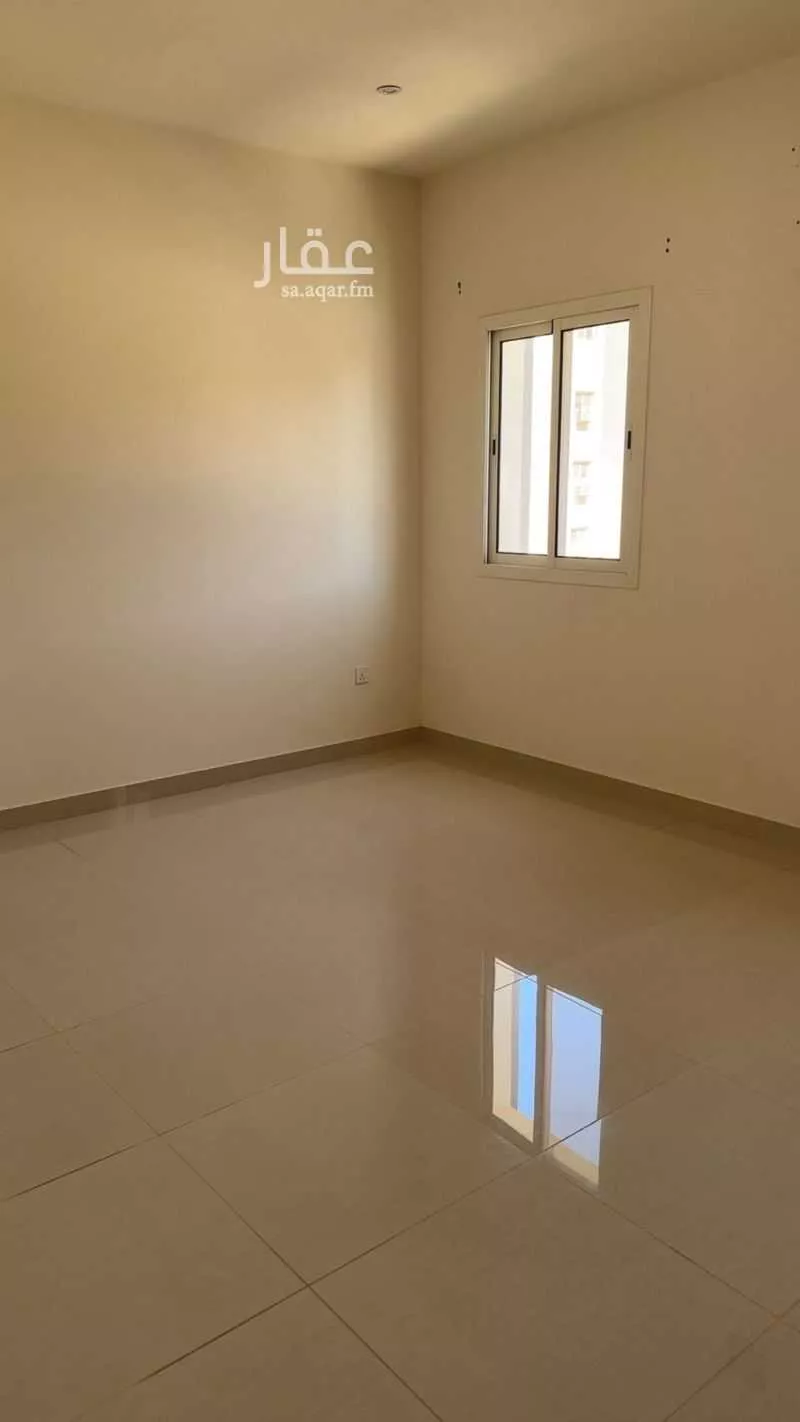 شقة 5 غرف في العارض 2