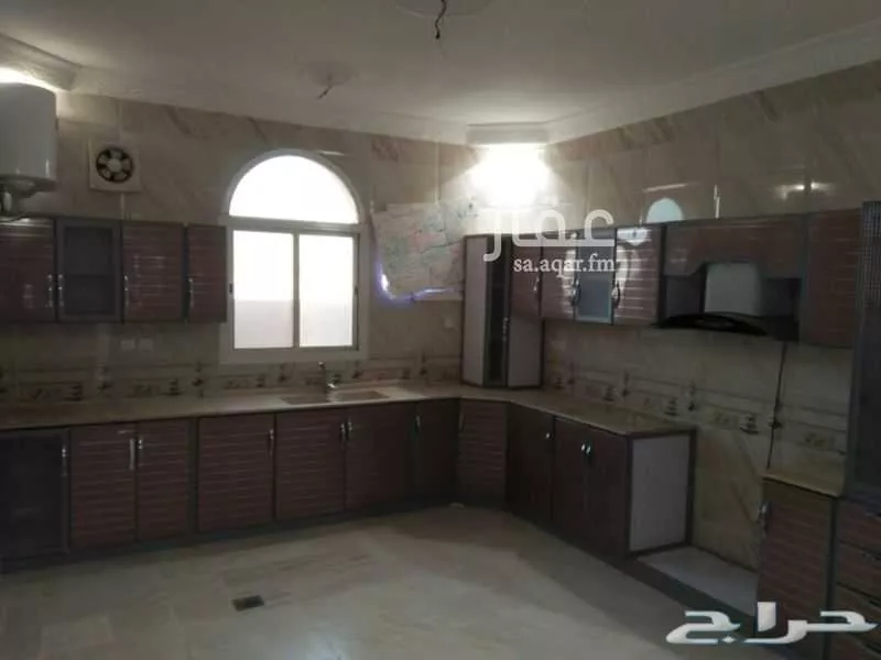 4 bedroom apartment in Al Murjan, Jeddah 10