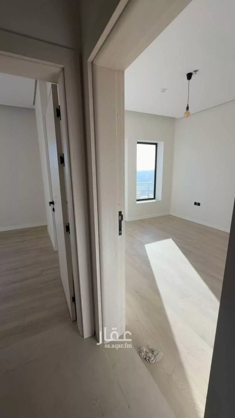 3 bedroom apartment in Al Qusur 5