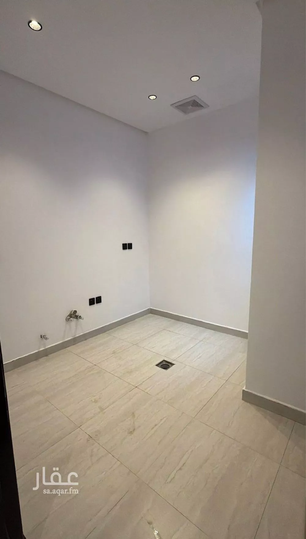 شقة 2 غرف في الرمال 5