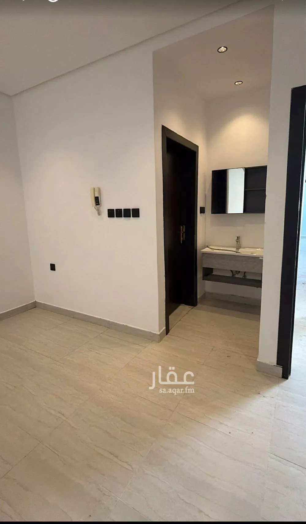 شقة 2 غرف في الرمال 2