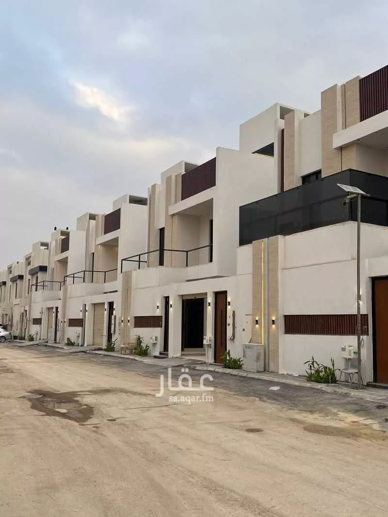3 bedroom floor in Al Rimal 4