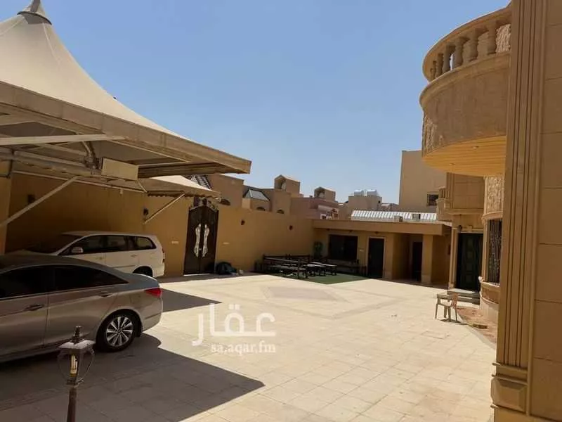 5 bedroom villa in Al Yasmin 2