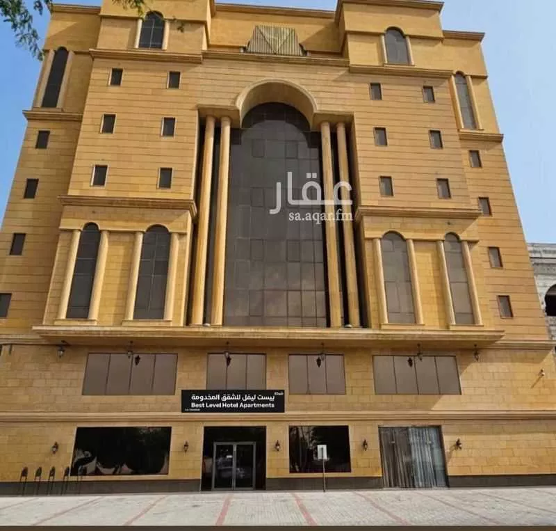 عمارة 1659 م² في الحمرا 3