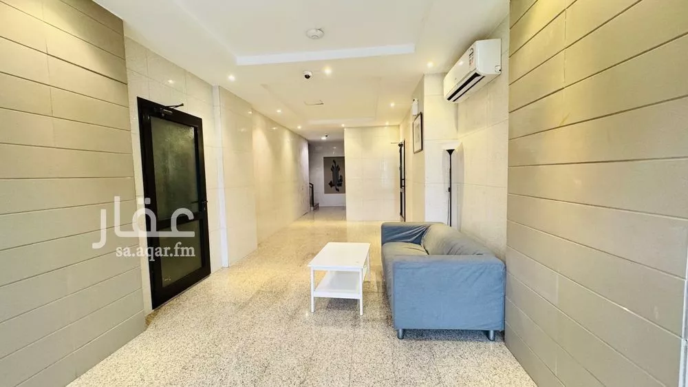 عمارة 2023 م² في الرويس 4