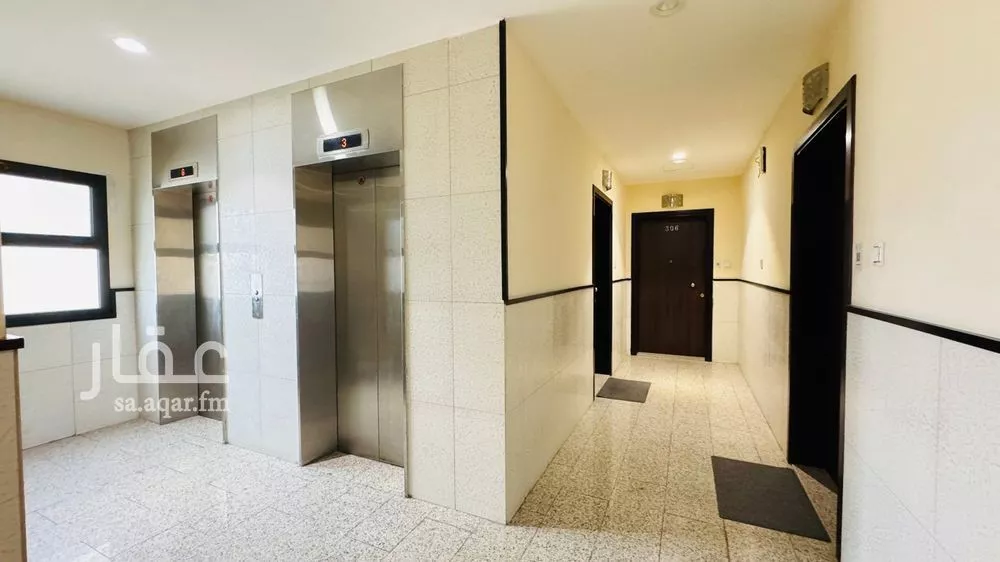 2 bedroom building in Al Ruwais, Jeddah 7