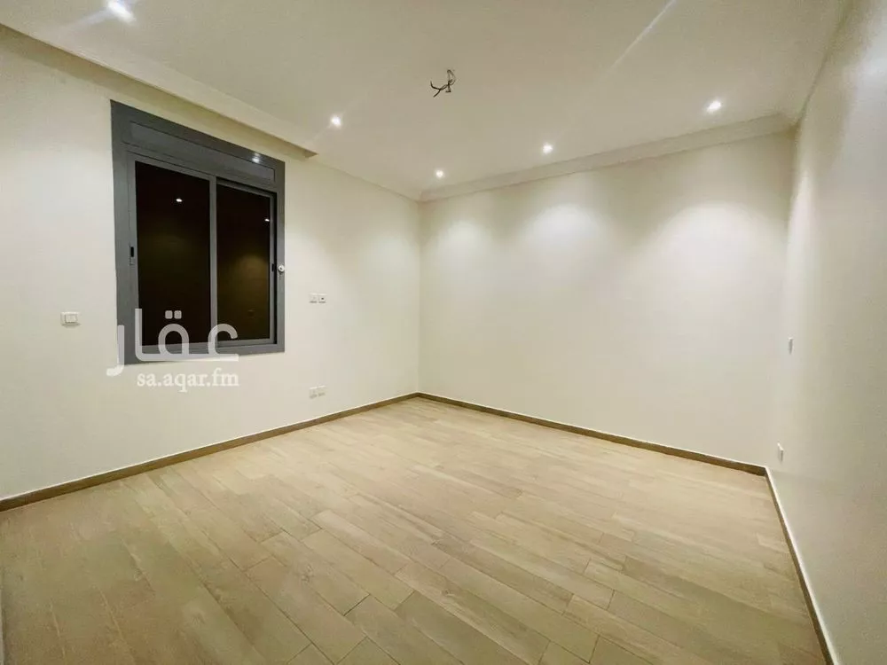 شقة 3 غرف في الروضة 5