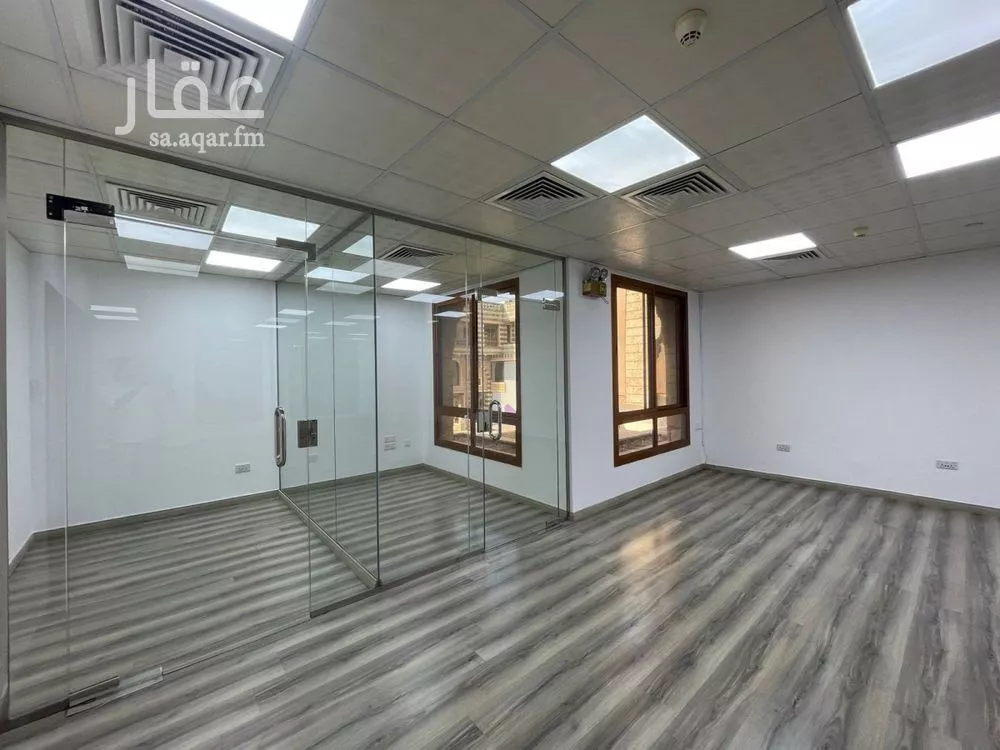 16 bedroom villa in Al Shati 2