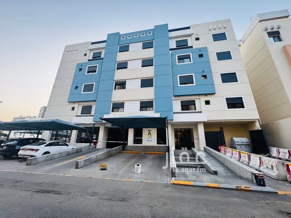 2 bedroom building in Al Ruwais, Jeddah 7