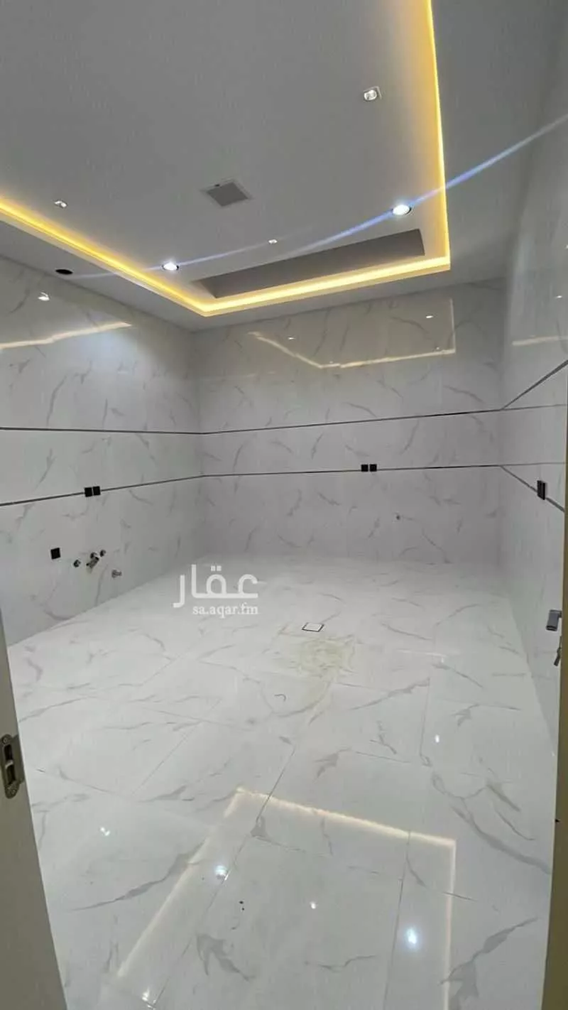 دور 3 غرف في السعادة 5