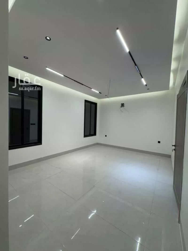 5 bedroom villa in Ash Shulah 4