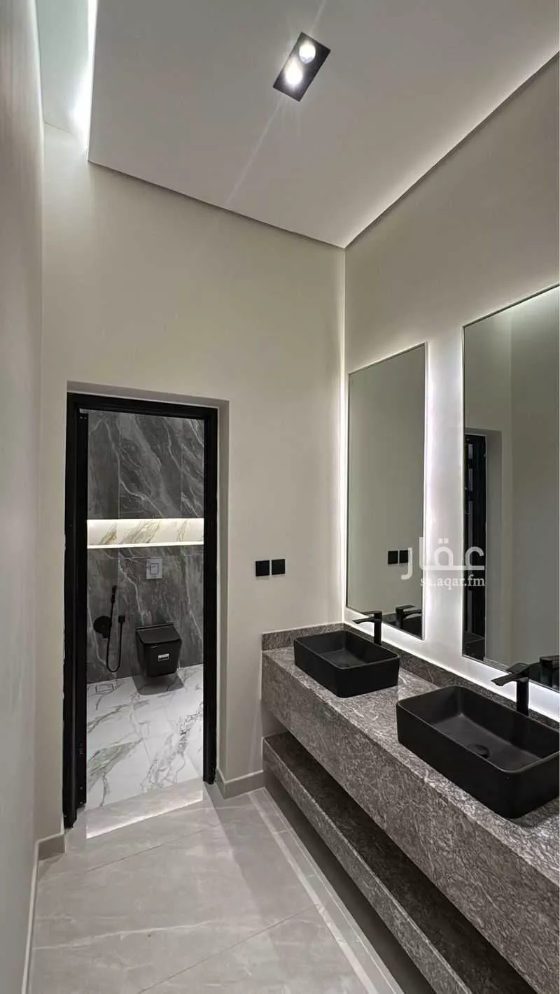 5 bedroom building in Ash Shulah, Eastern Province 8