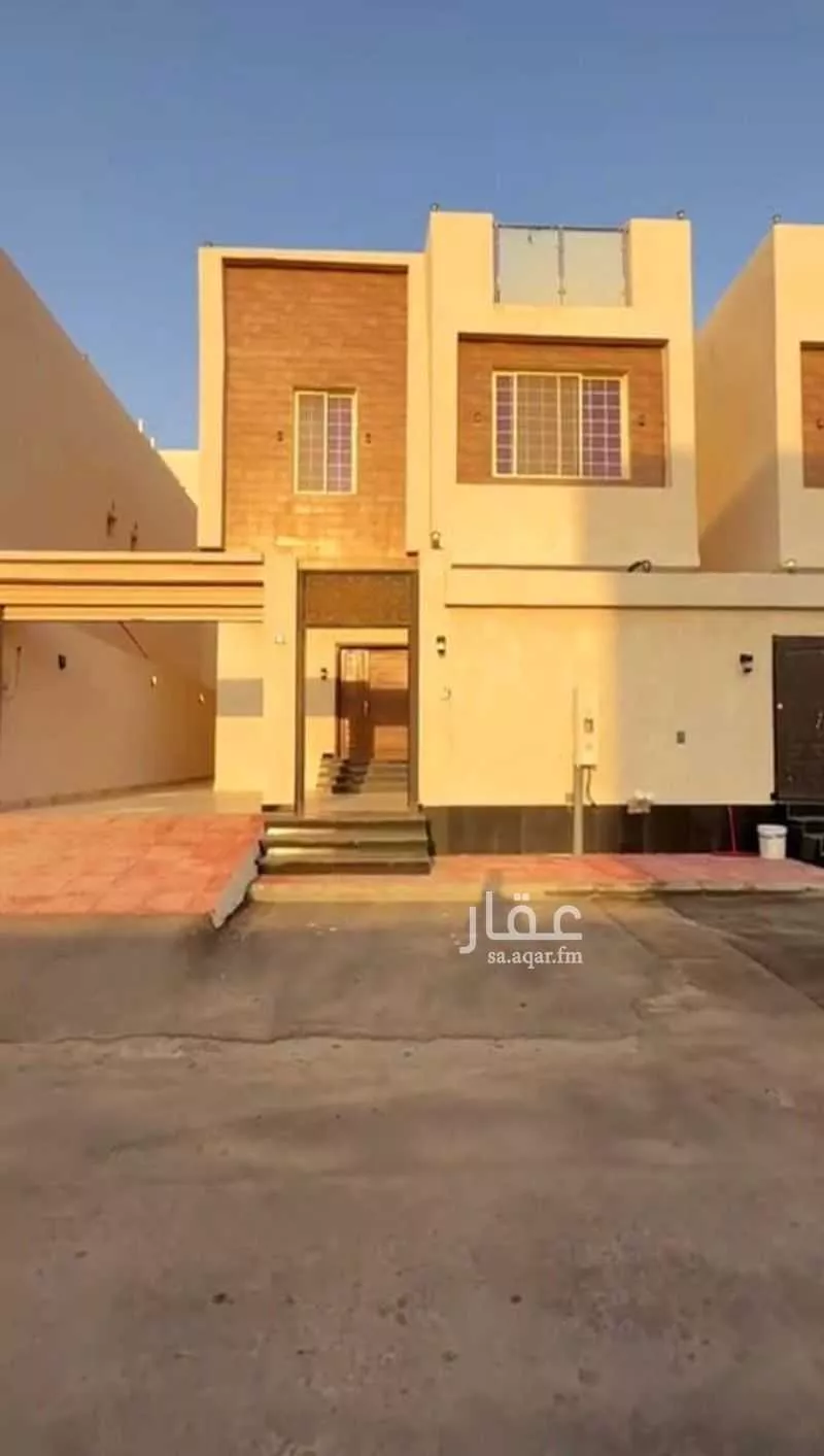 5 bedroom villa in Al Yaqout 1