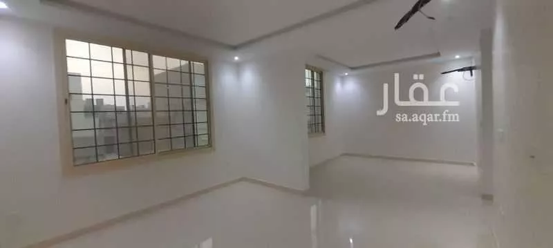 5 bedroom villa in Al Yaqout 4