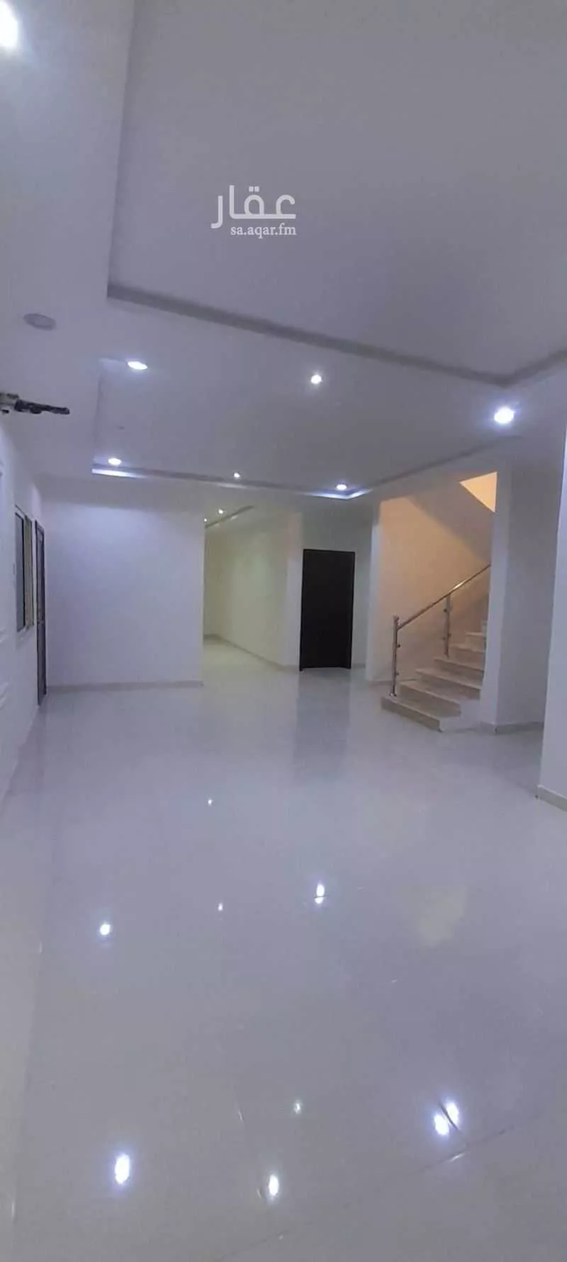 5 bedroom villa in Al Yaqout 2