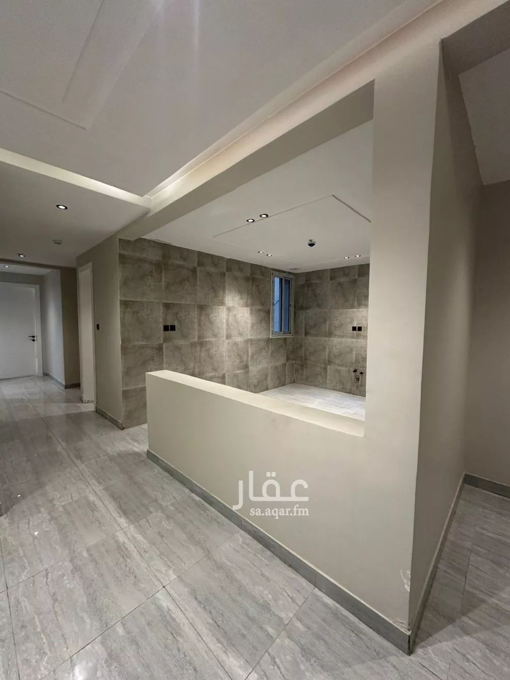 5 bedroom apartment in Al Hamra 3