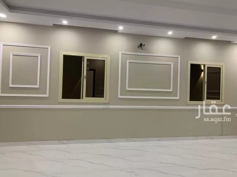 فيلا 5 غرف في طيبة 2