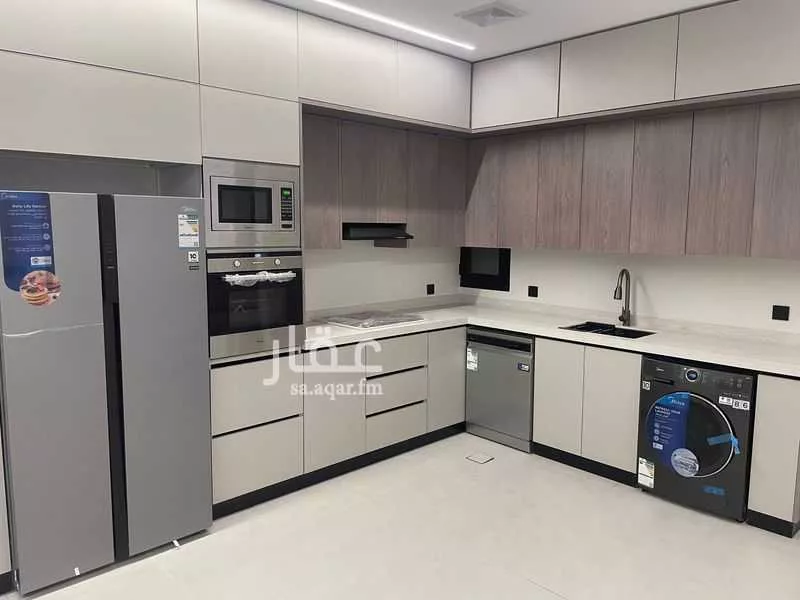 شقة 3 غرف في البحر 4