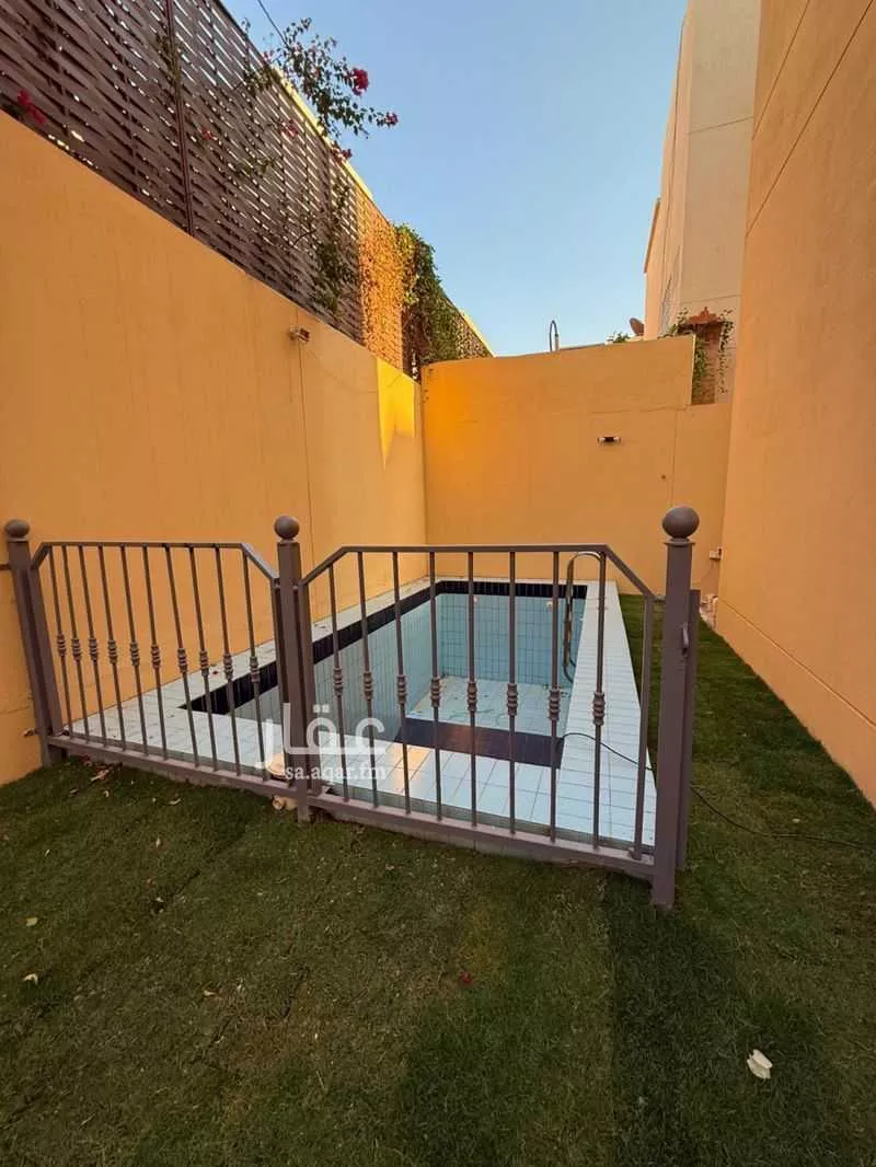 5 bedroom villa in An Nafal, Riyadh 7