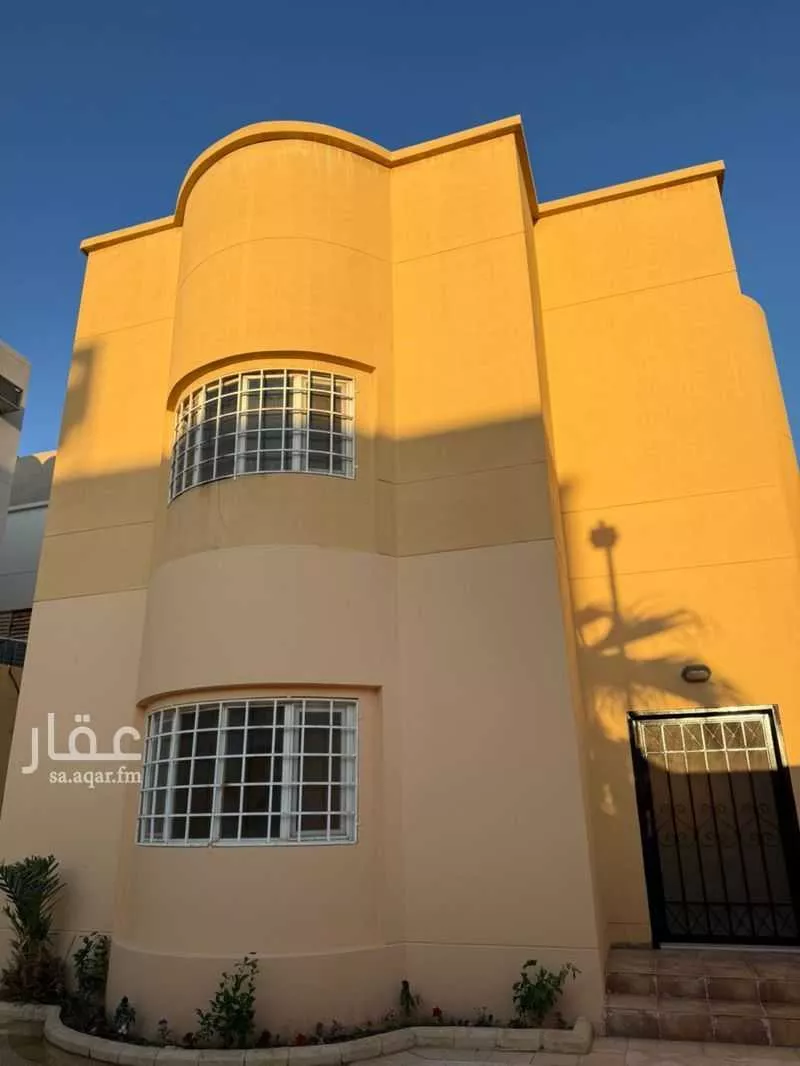 5 bedroom villa in An Nafal, Riyadh 10