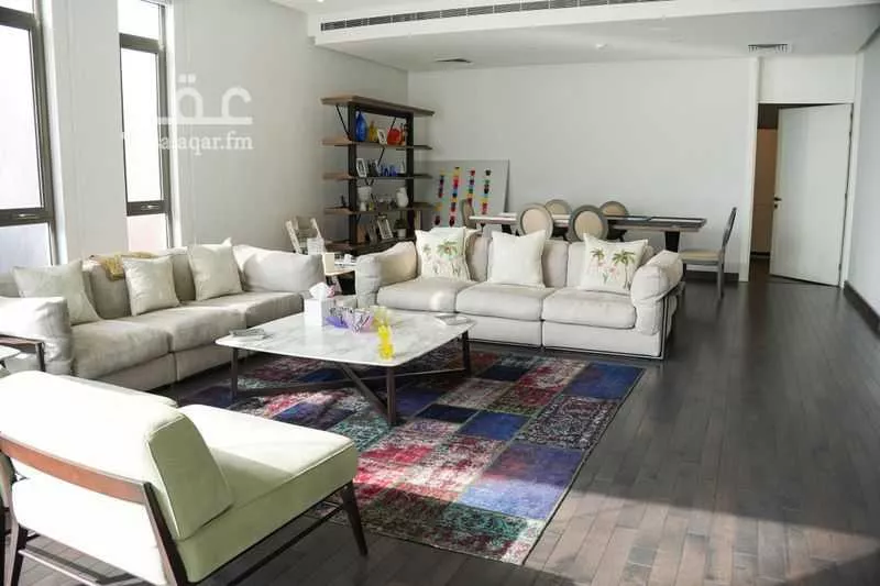 فيلا 5 غرف في البحيرة 5