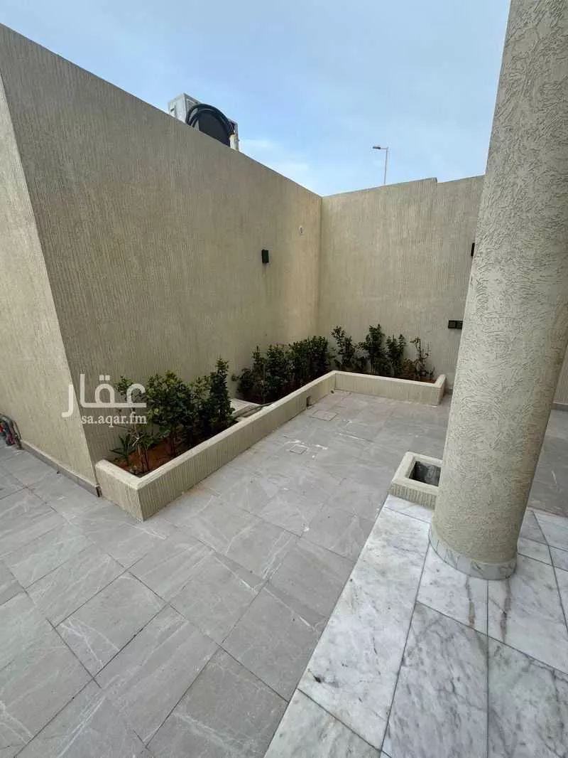 فيلا 5 غرف في السيف 3